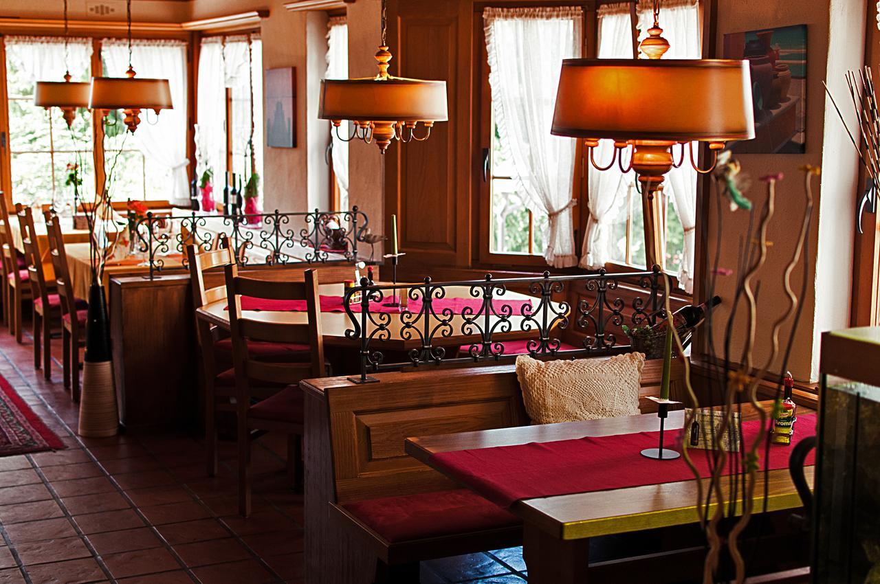 Sirnach Hotel Restaurant Loewen מראה חיצוני תמונה